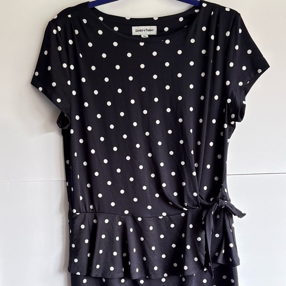 Polka Dot Navy Peplum Dress XL - Picture 6 of 7